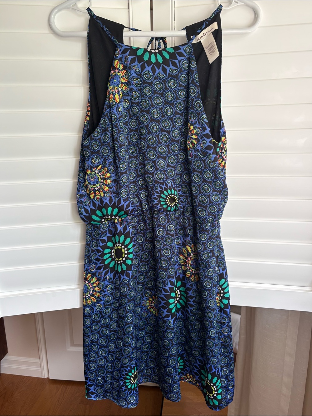 Summer dress, size 4, blue geometric silky